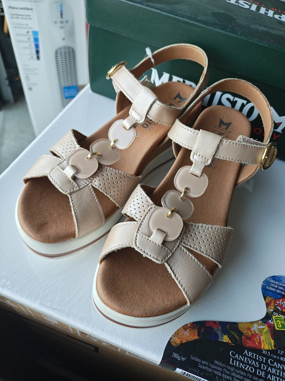 Mephisto Women's Beige Platform Sandals with Decorative Discs 6